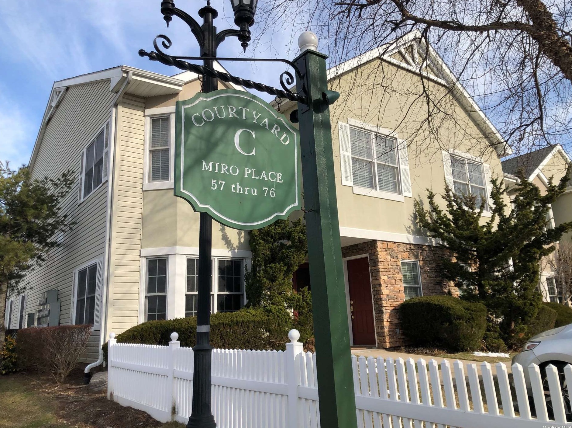 75 Miro Pl, Port Washington NY  11050-2444 exterior