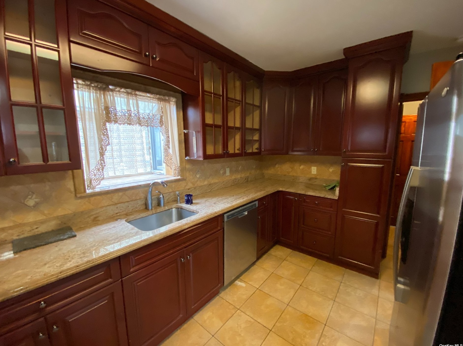 63-19 Everton St, Flushing, NY 11374