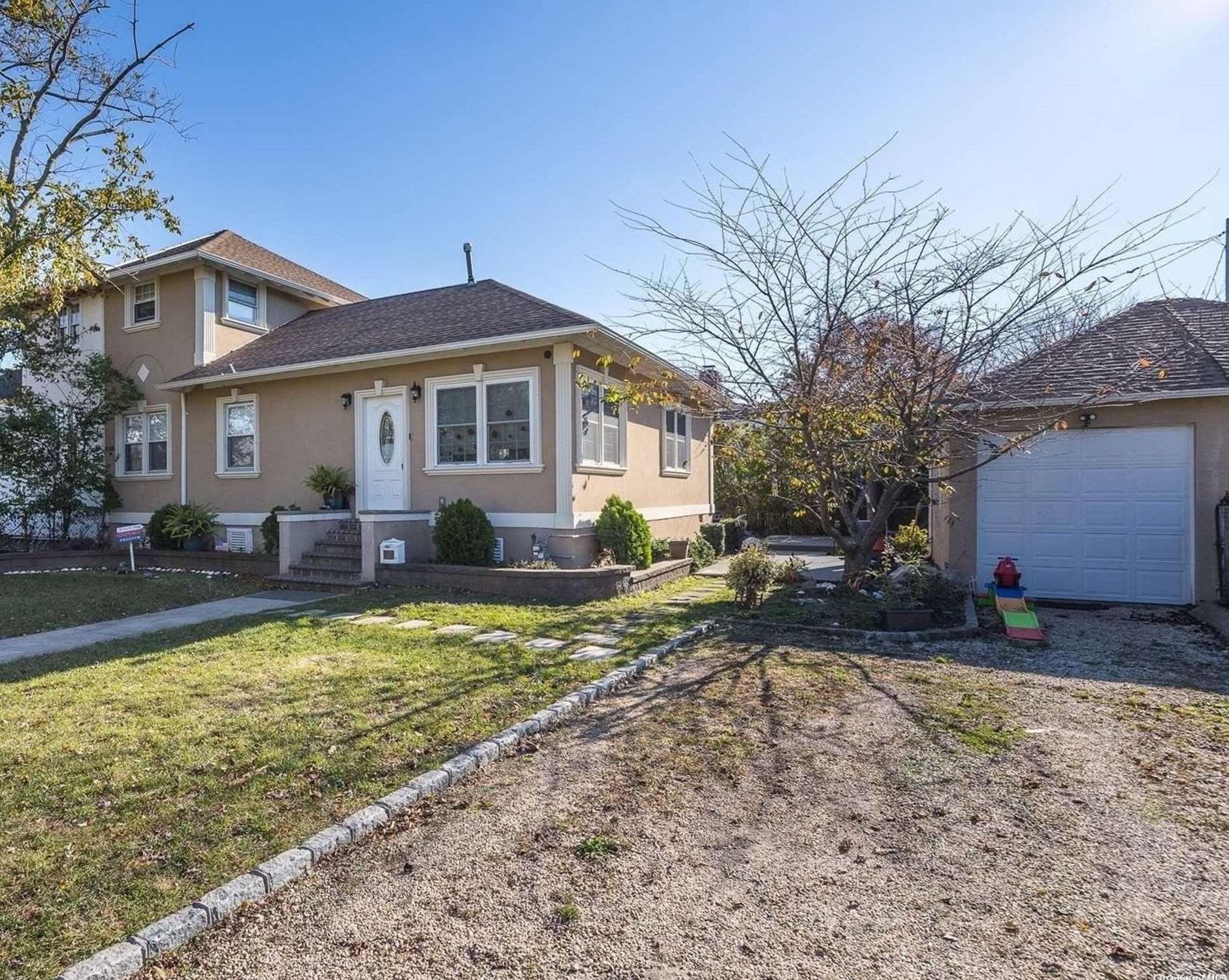 141 Lido Blvd, East Atlantic Beach, NY 11561-4833