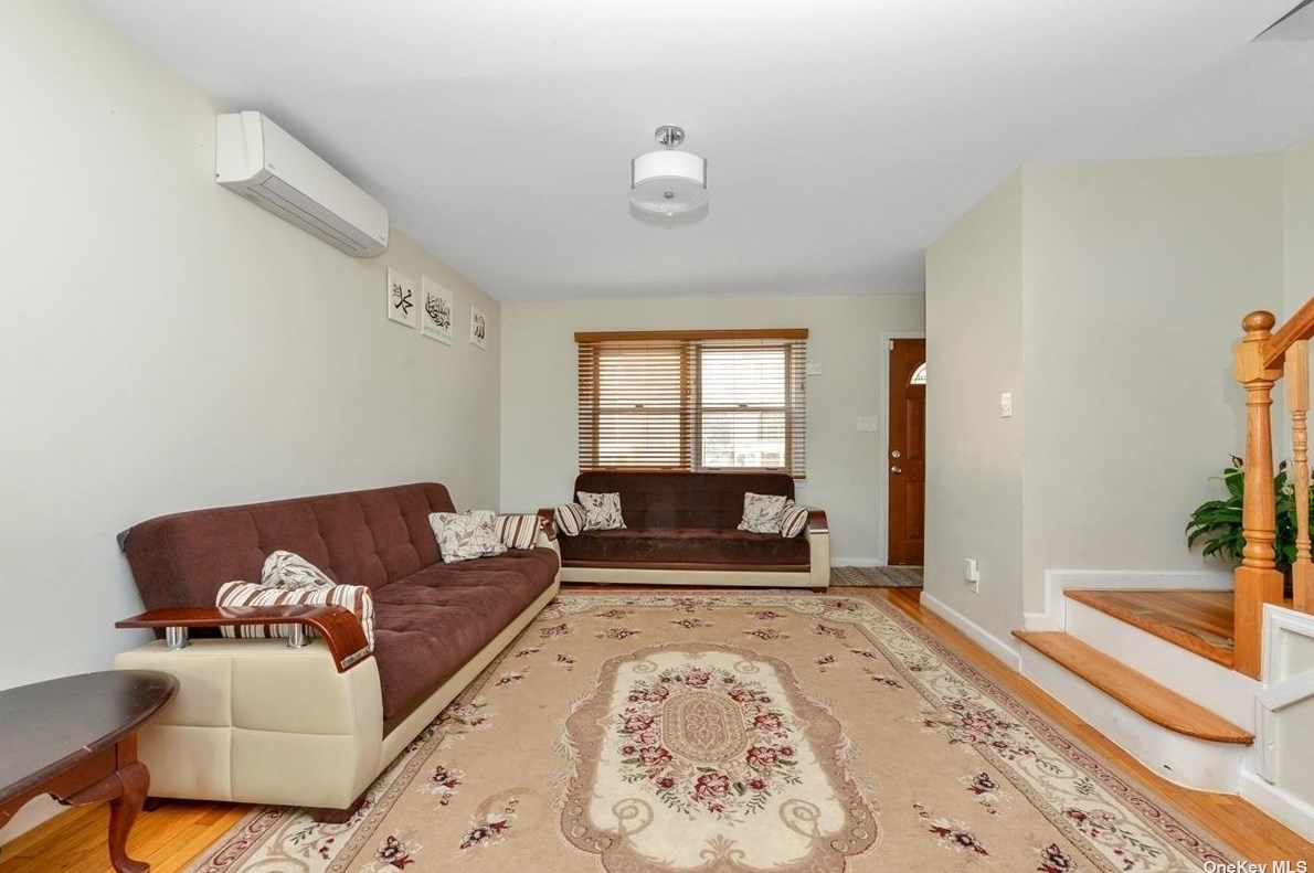 98-12 25th Ave, Flushing NY  11377-7801 exterior