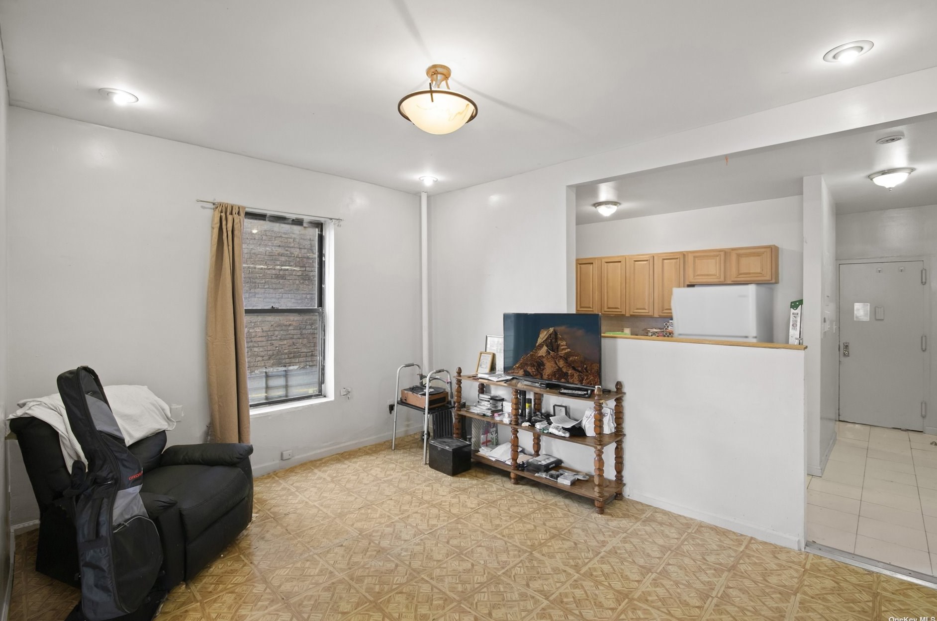 414 61st St, Brooklyn, NY 11220-4553