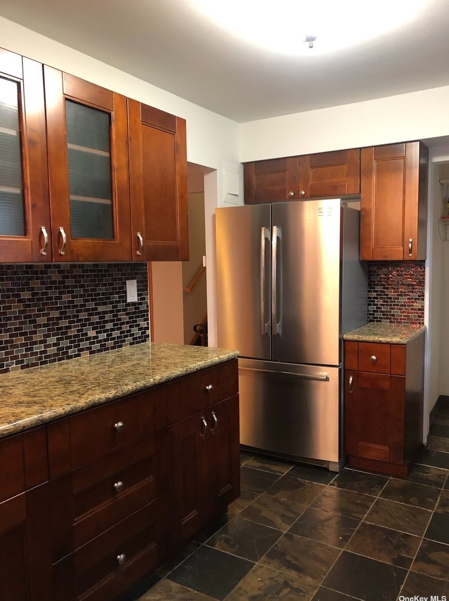 89-09 Aubrey Ave, Flushing, NY 11385