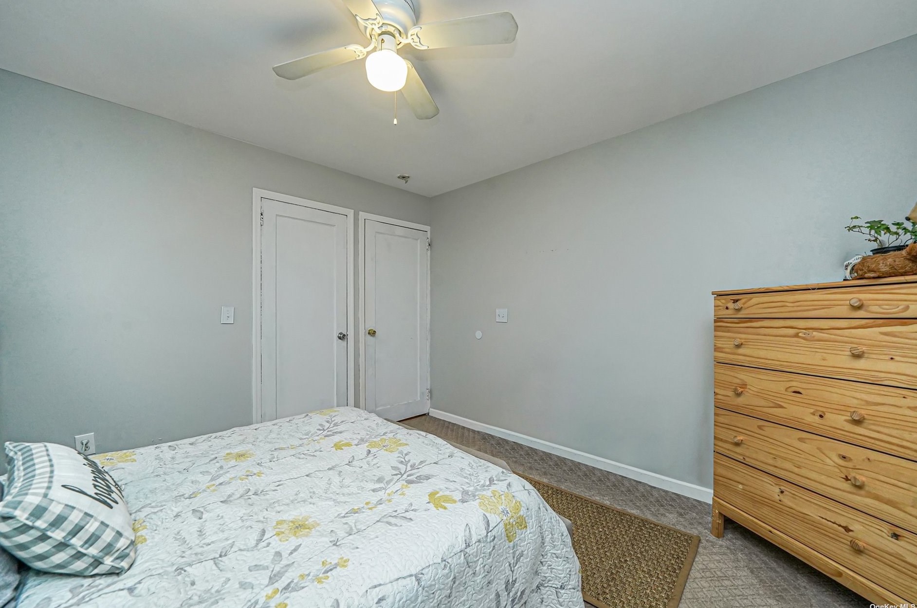 1 Shannon Blvd, Yaphank NY  11980-1601 exterior