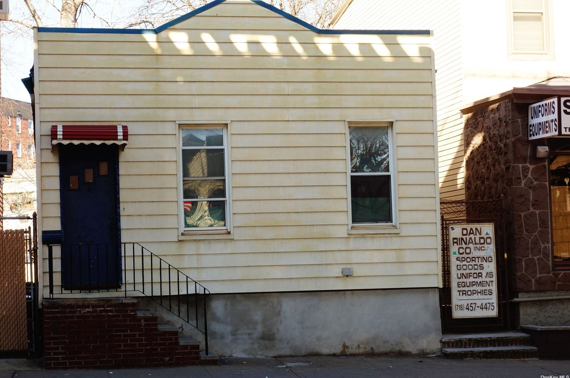 56-25 Roosevelt Ave, Flushing, NY 11377-4459