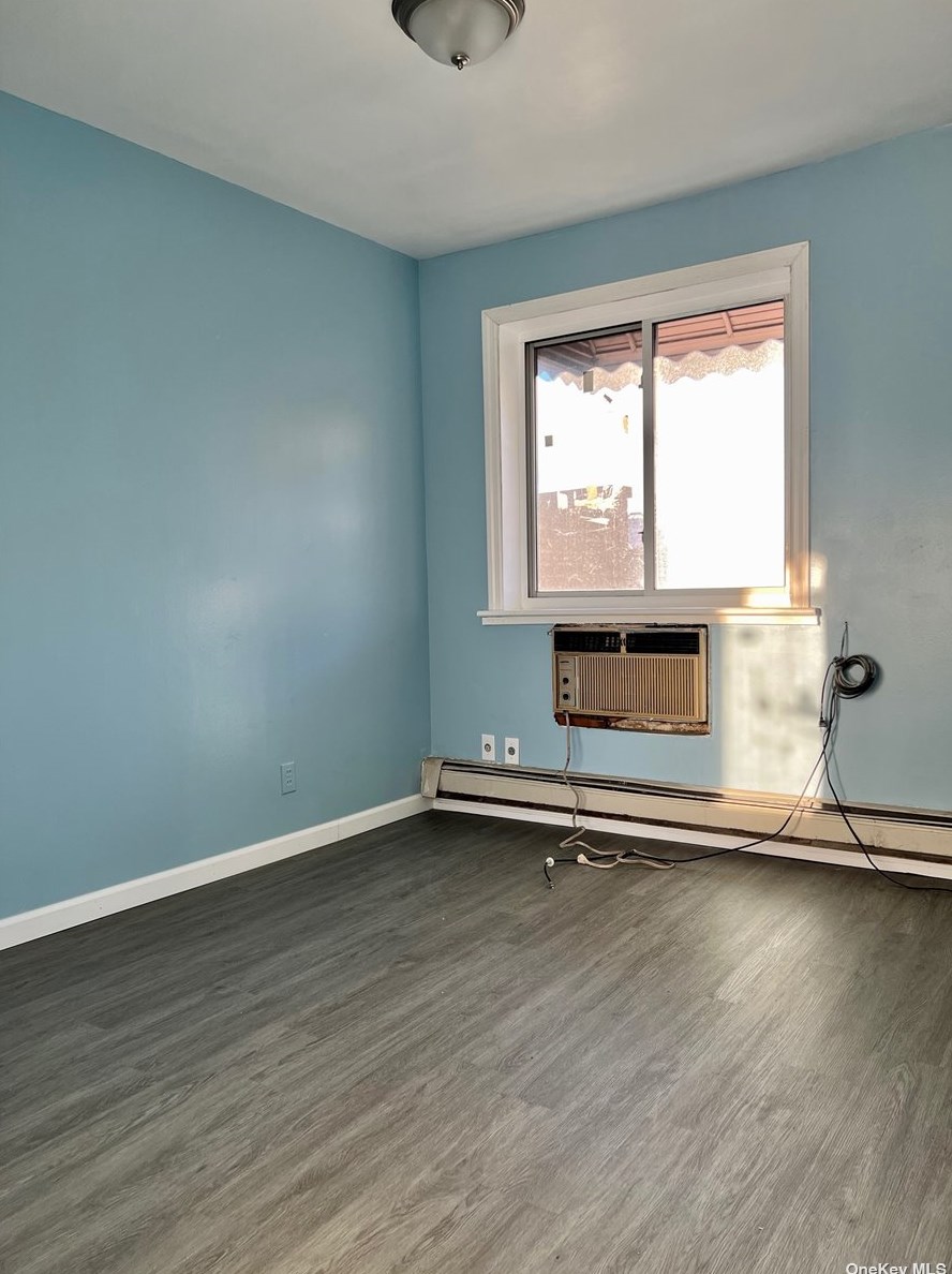 40-55A 97th St, Flushing NY  11369-1216 exterior