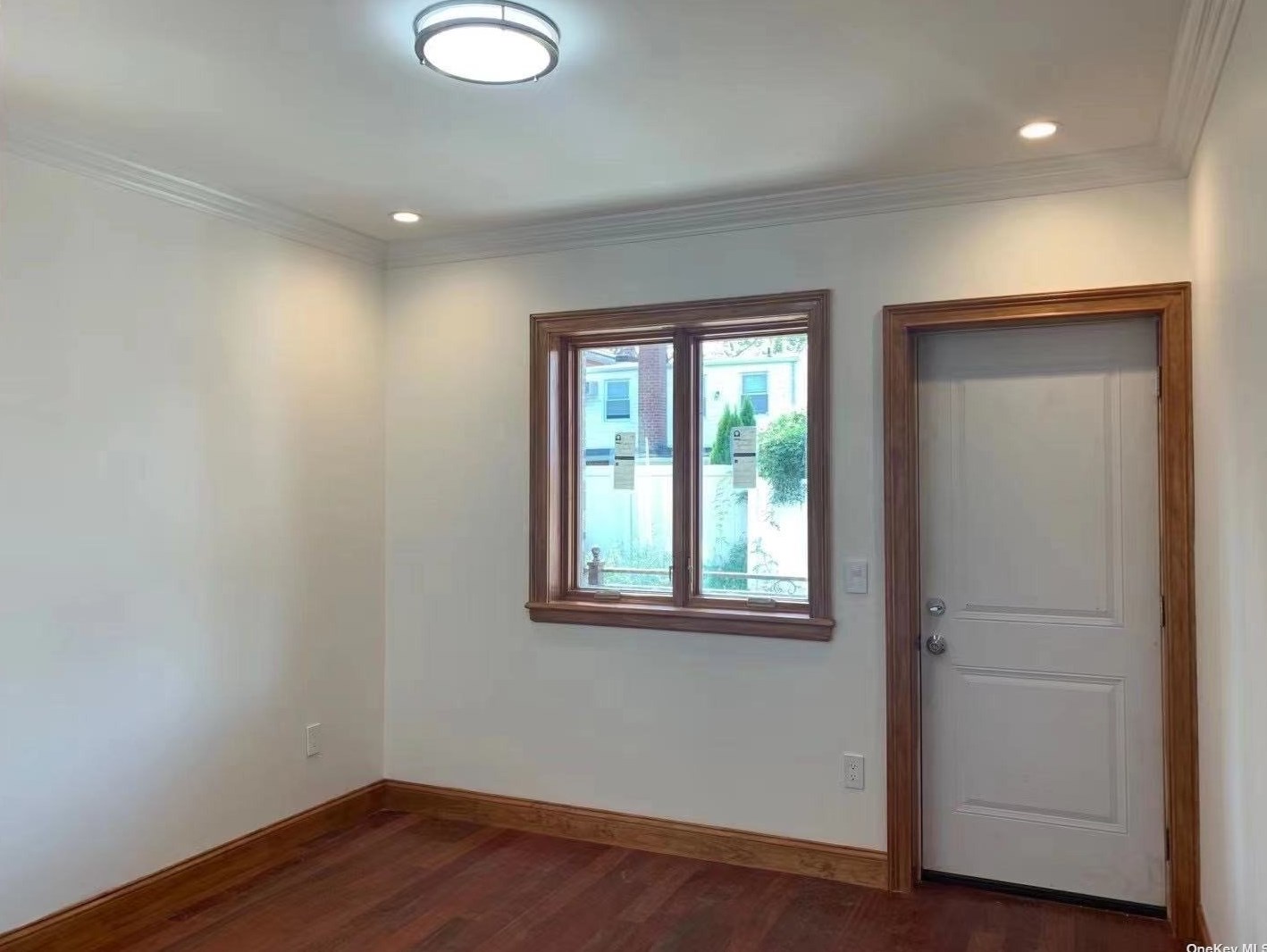 64-38 233 St, Flushing, NY 11360