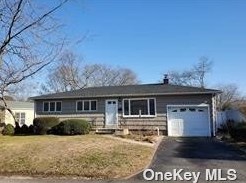 117 N Summit Ave, Canaan Lake, NY 11772