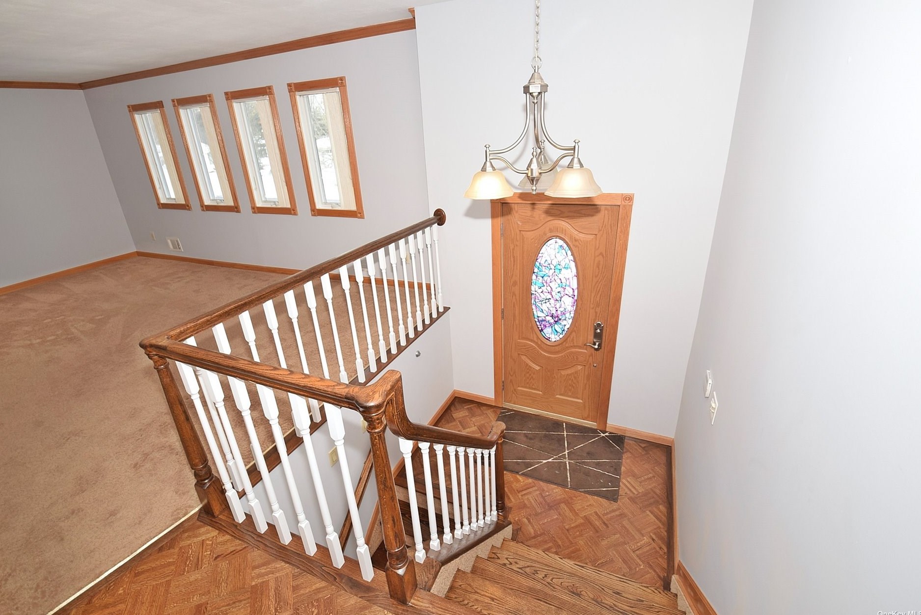 37 Corsa St, Huntington Station, NY 11746