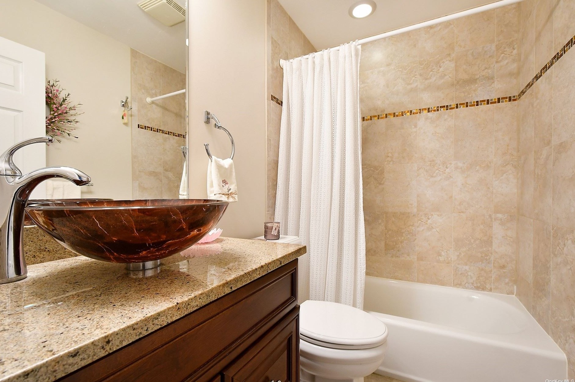 22 Virginia Dr, Gordon Heights NY  11763-4017 exterior