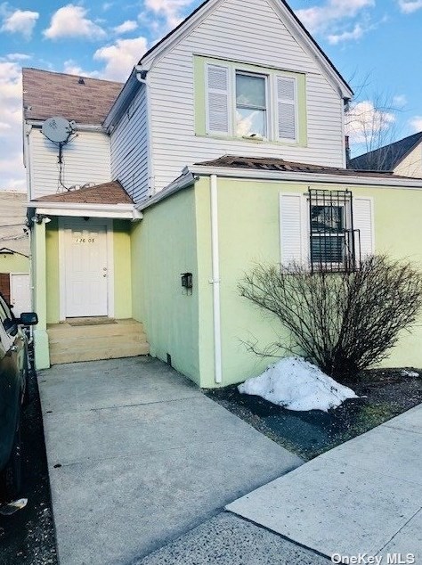 136-05 Kew Gardens Rd, Jamaica, NY 11418