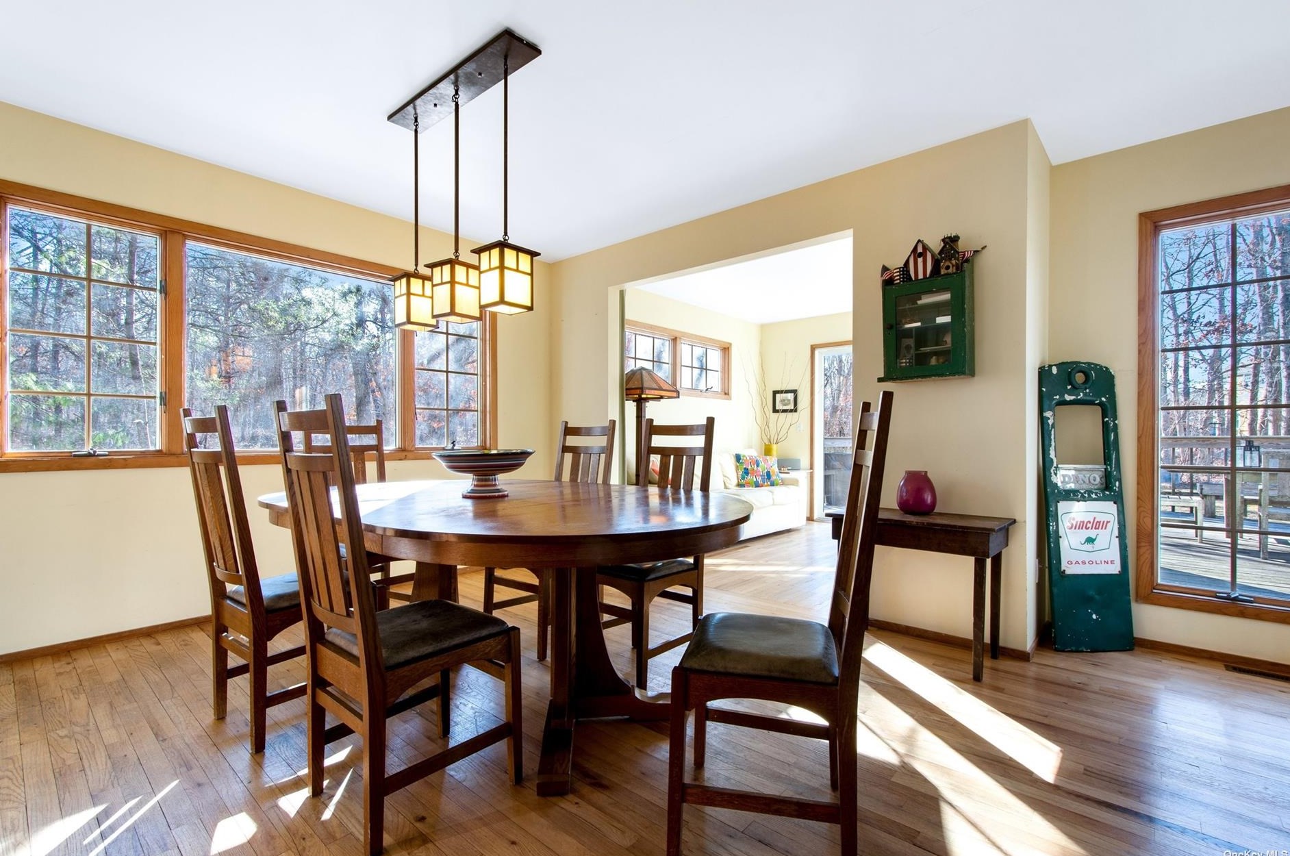15 Hedges Ave, East Hampton, NY 11937