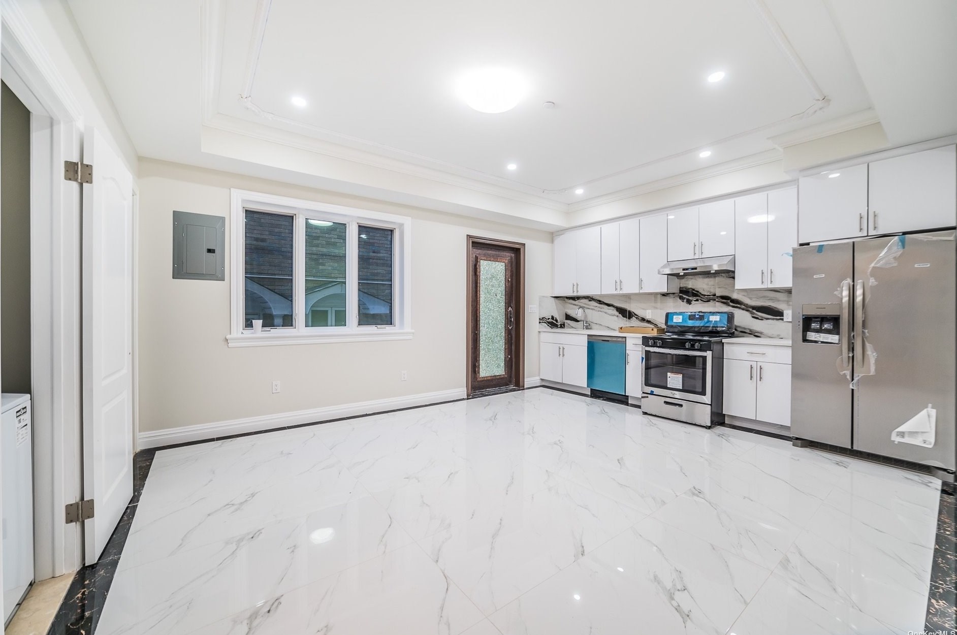 64-18 230th St, Flushing NY  11364-1517 exterior