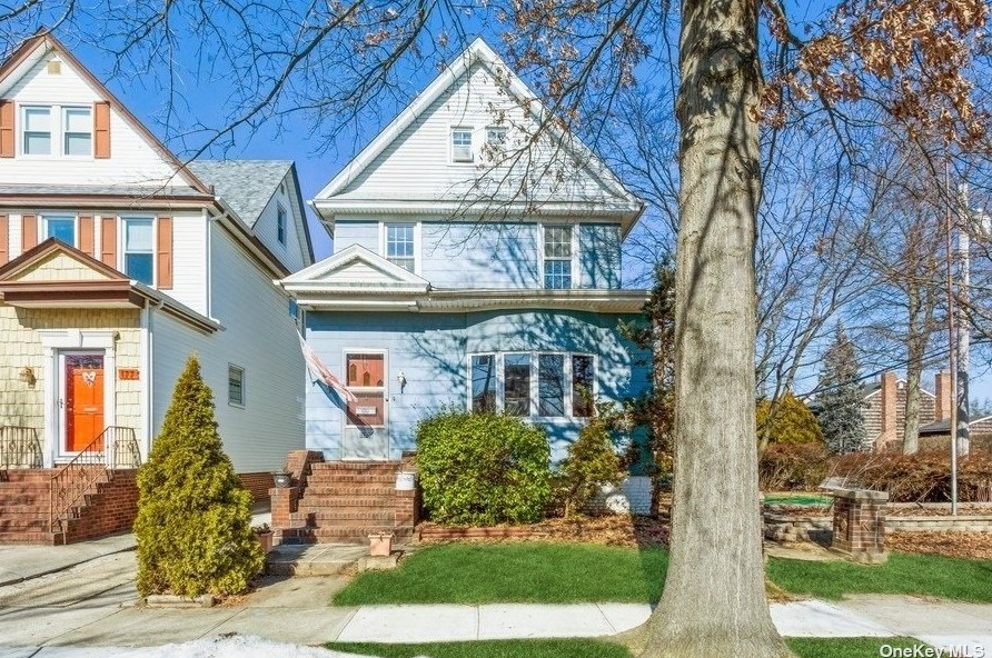 173 Floral Blvd, Floral Park, NY 11001