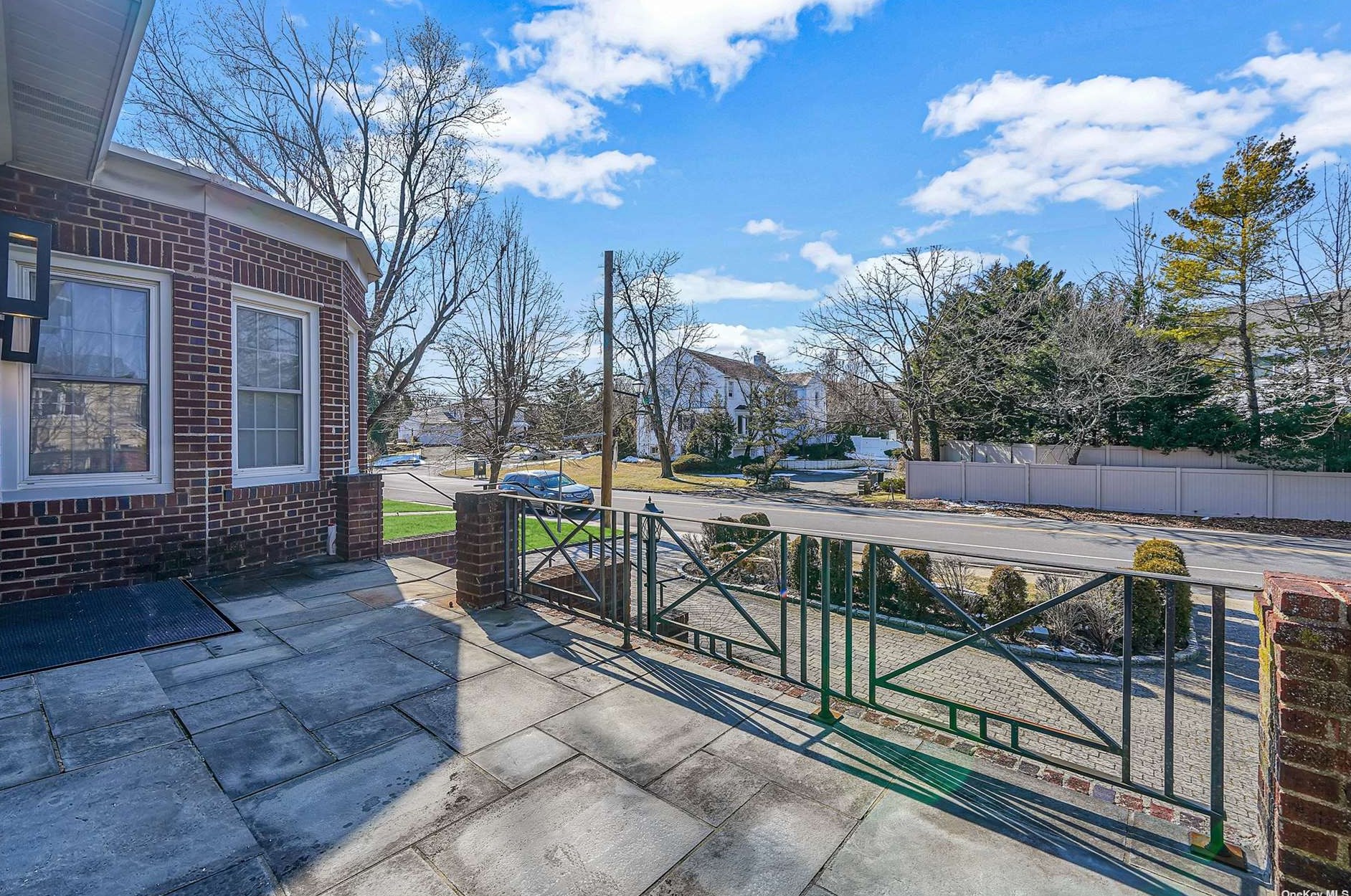 50 Meadow Ln, Meadowmere Park, NY 11559
