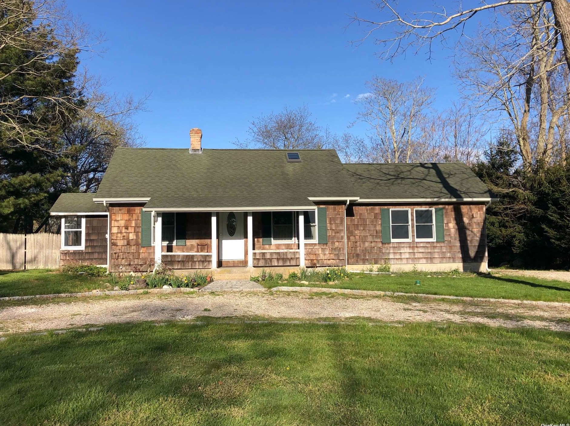 10 N Midway Rd, Shelter Island, NY 11964