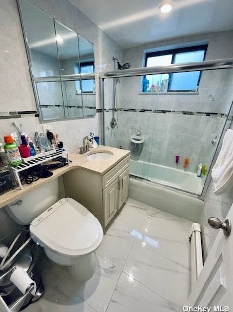 170-20 Crocheron Ave, Flushing, NY 11358-1631