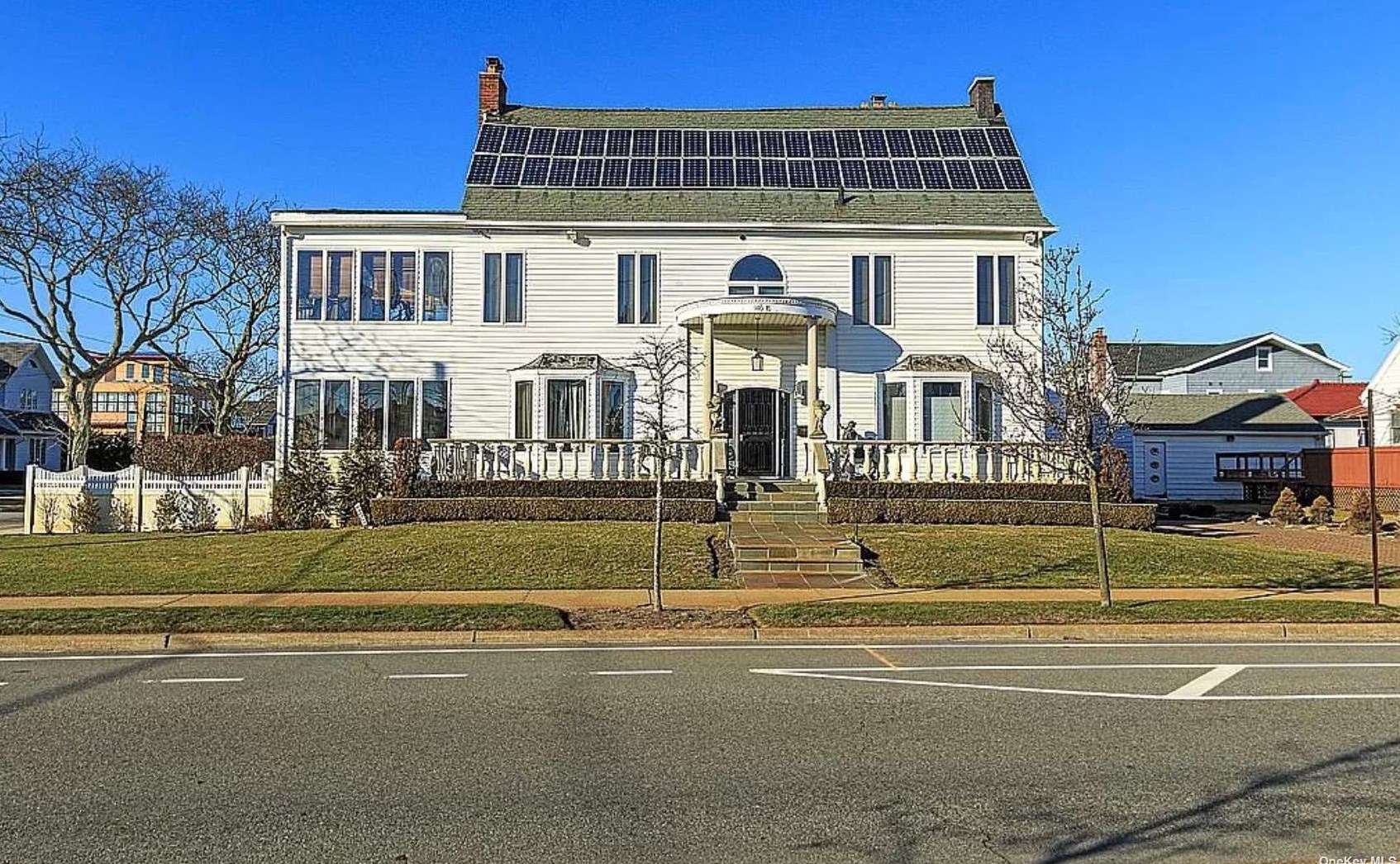 146-16 Rockaway Beach Blvd, Far Rockaway, NY 11694