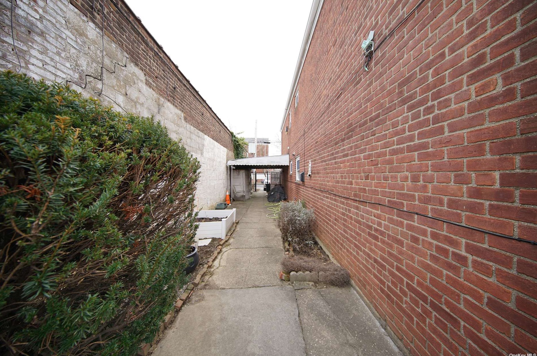 134-41 57th Ave, Flushing, NY 11355-2006