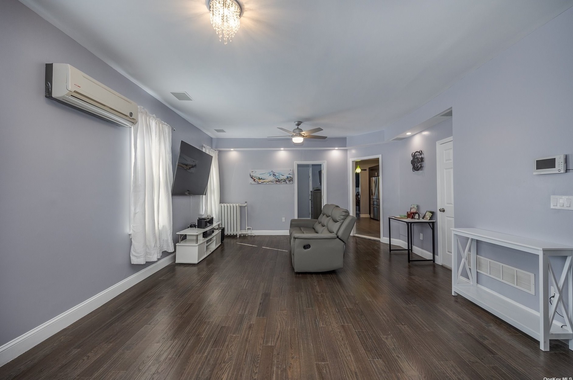 3346 96th St, Flushing NY  11368-1037 exterior