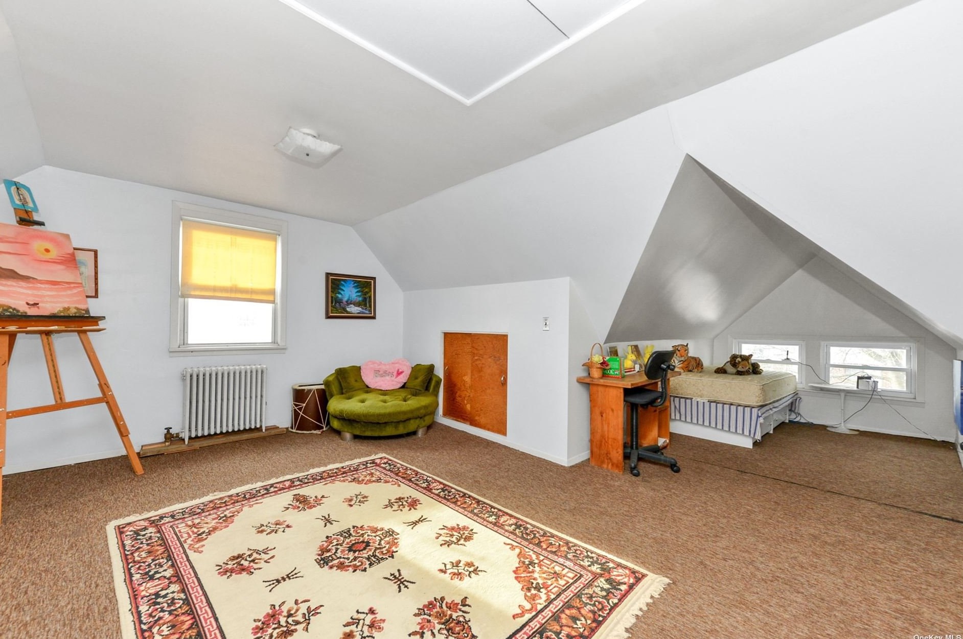 147-42 Elm Ave, Flushing NY 11355-1705 exterior