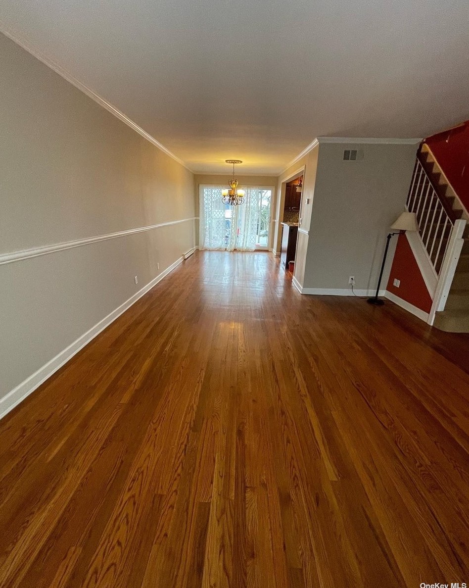 166-66 22nd Ave, Flushing, NY 11357-2538