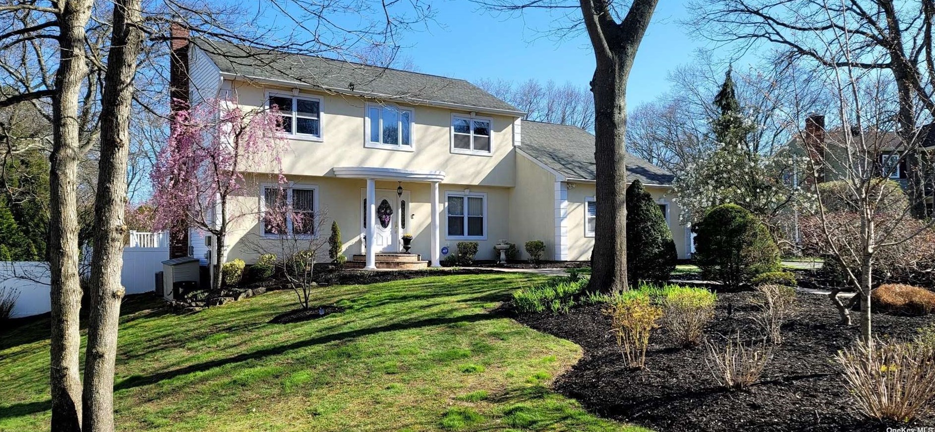 4 Athena, Huntington Station, NY 11746