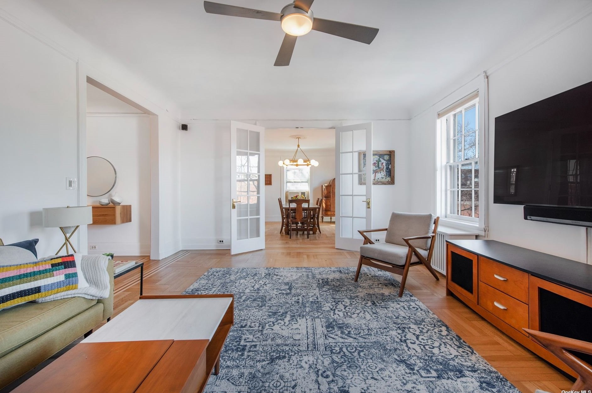 33-27 80th St, Flushing, NY