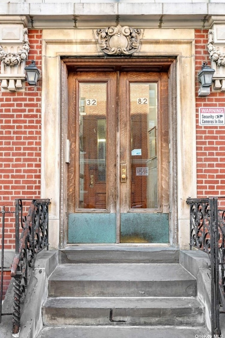 32-82 30th St, Long Island City, NY 11106