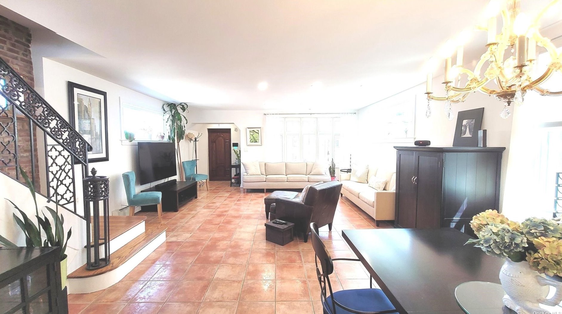 150-24 23rd Ave, Flushing, NY 11357-1659