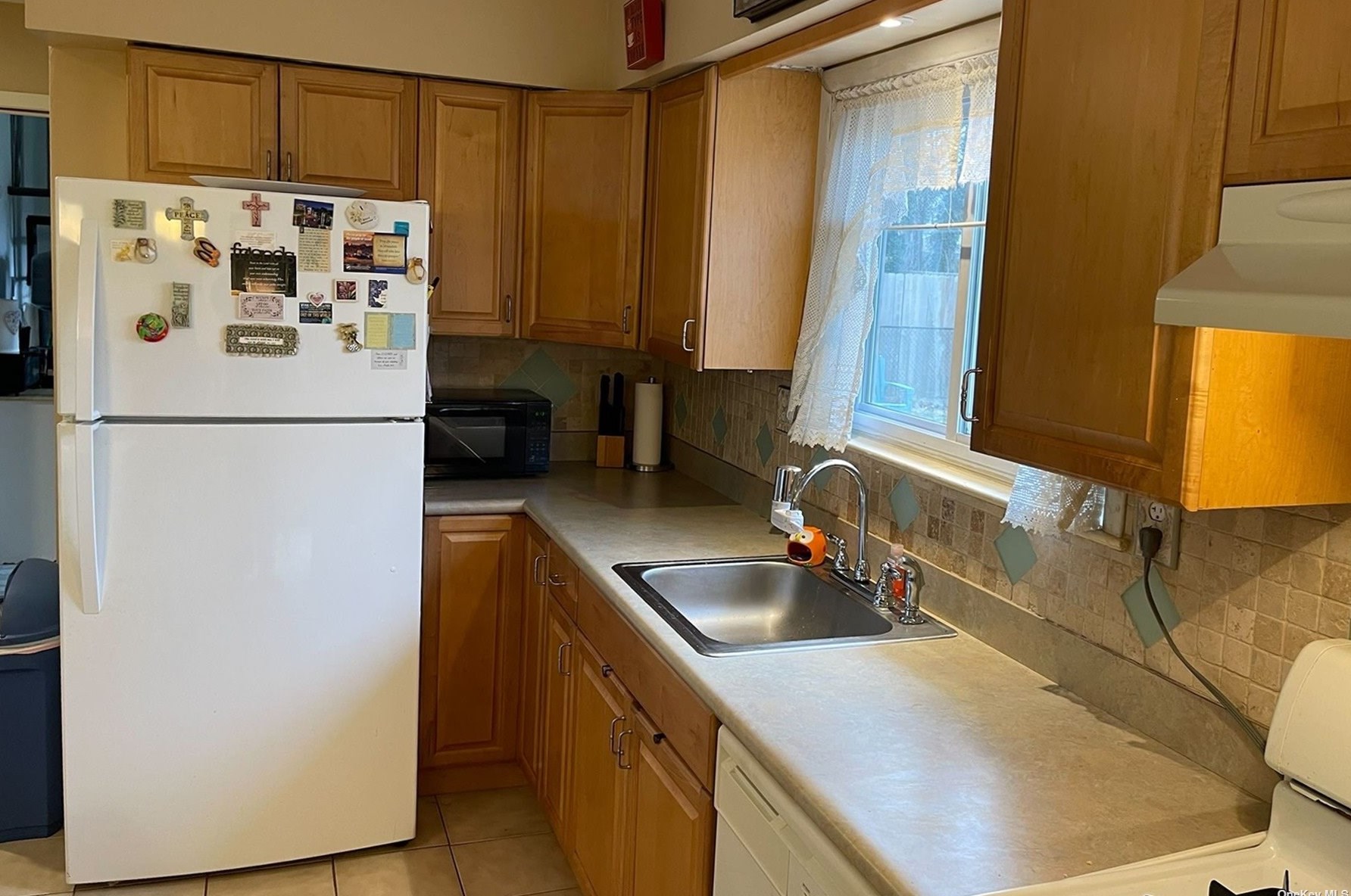 79 Alcolade Dr, Smith Point NY 11967-3801 exterior