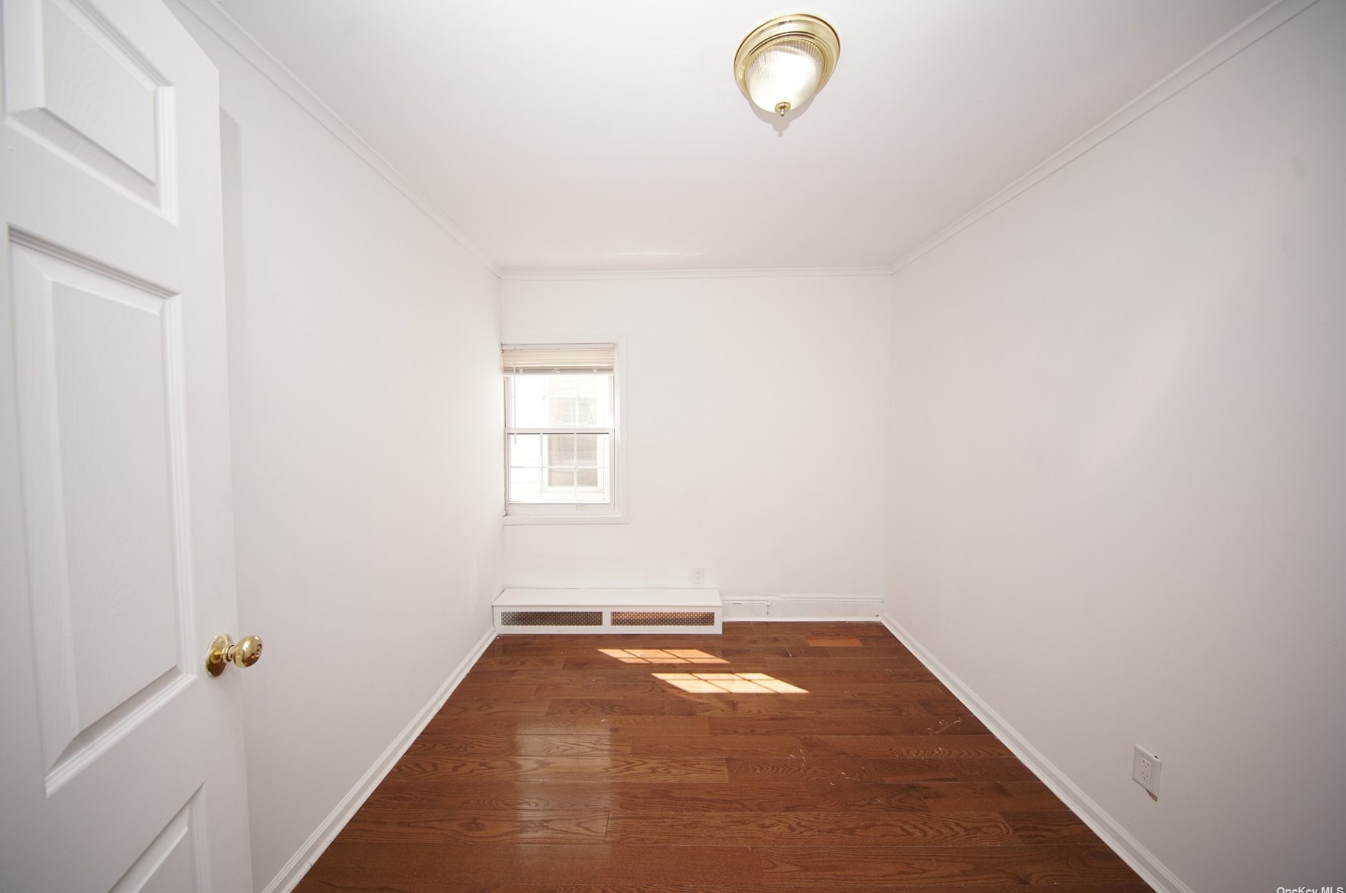 54-27 153rd St, Flushing NY 11354-2429 exterior