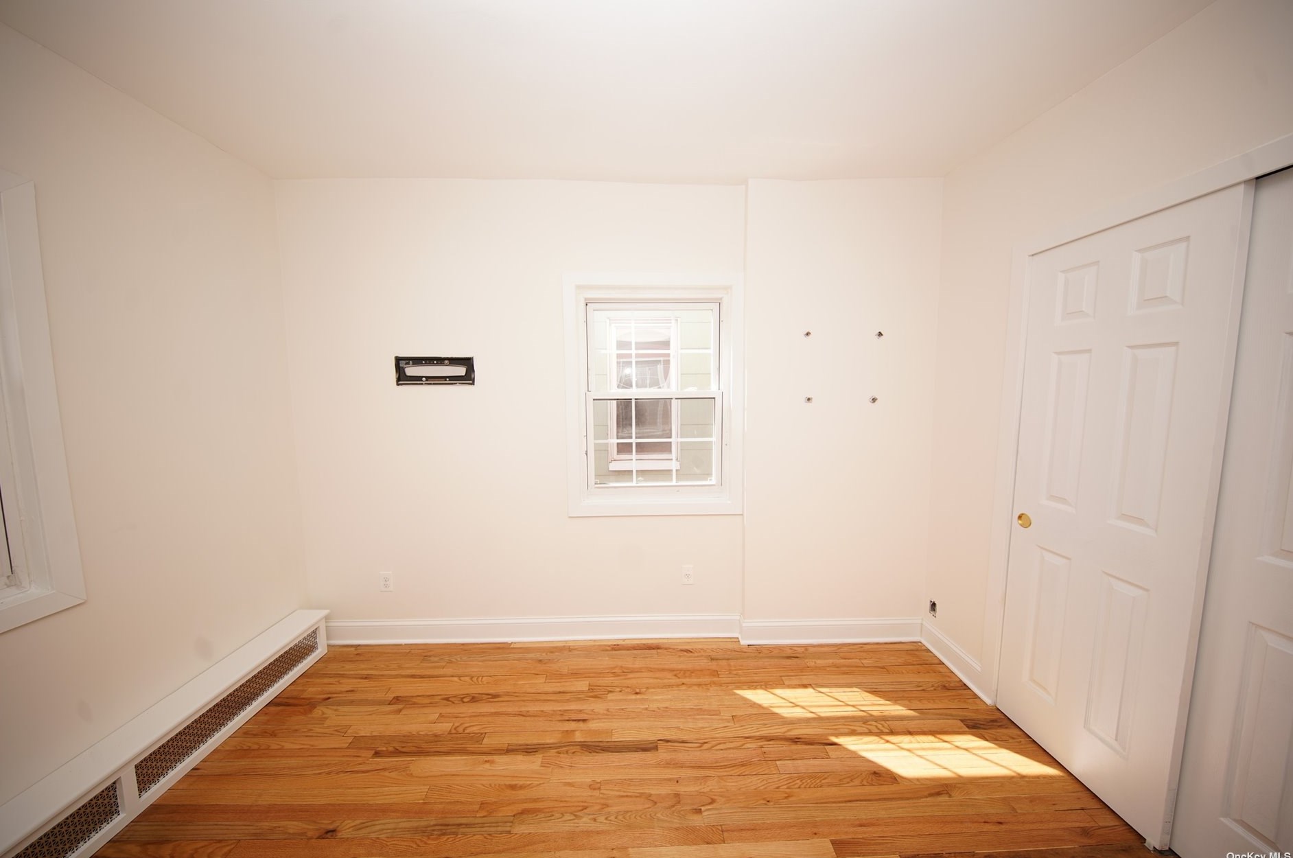 54-27 153rd St, Flushing NY 11354-2429 exterior