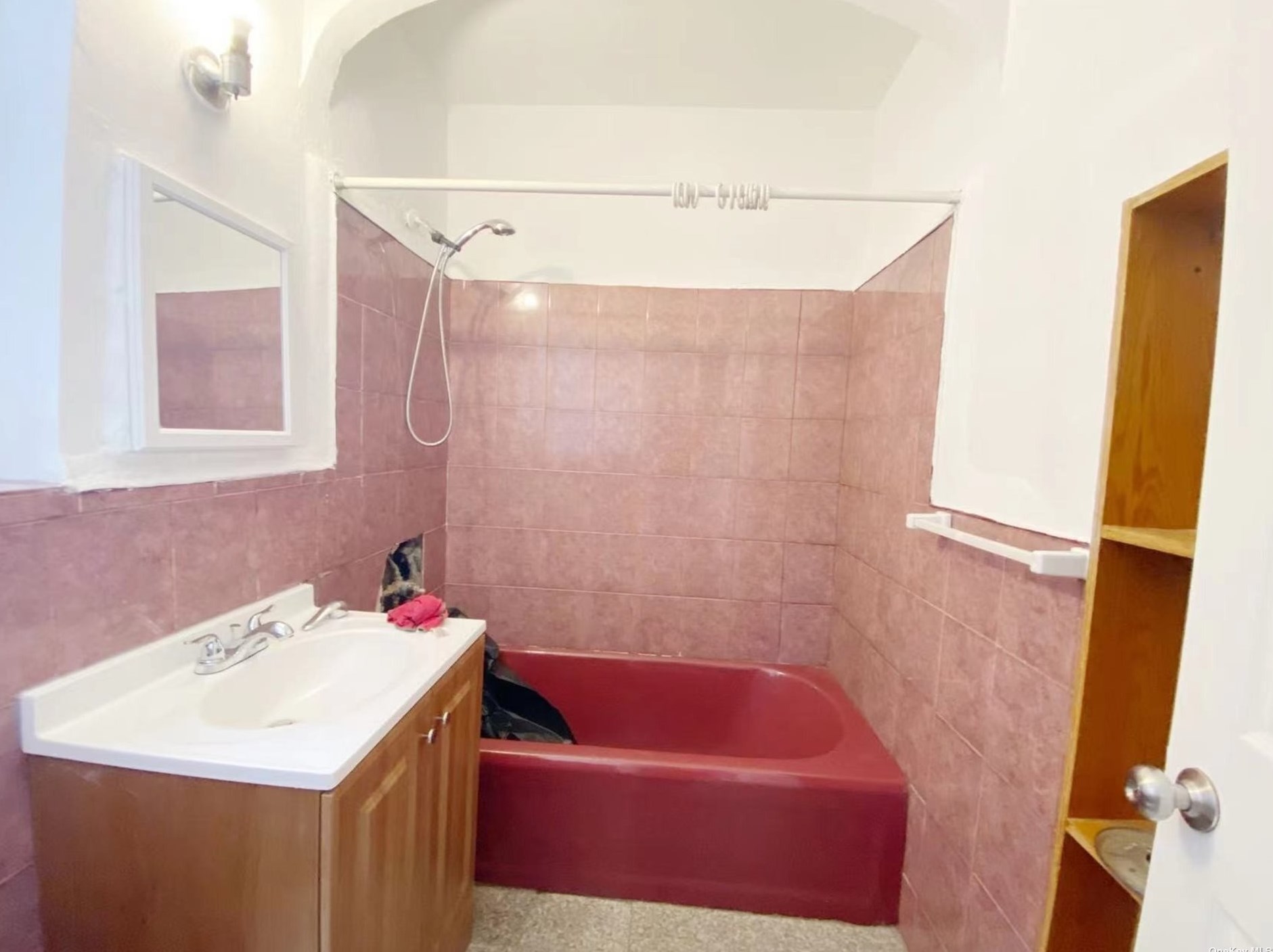 42-52 Layton St, Flushing NY 11373-2342 exterior