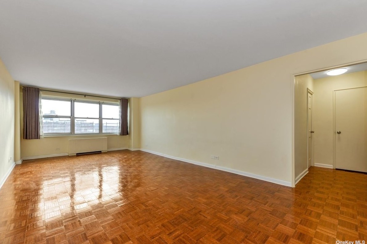 11120 73rd Ave #9c, Flushing, NY 11375