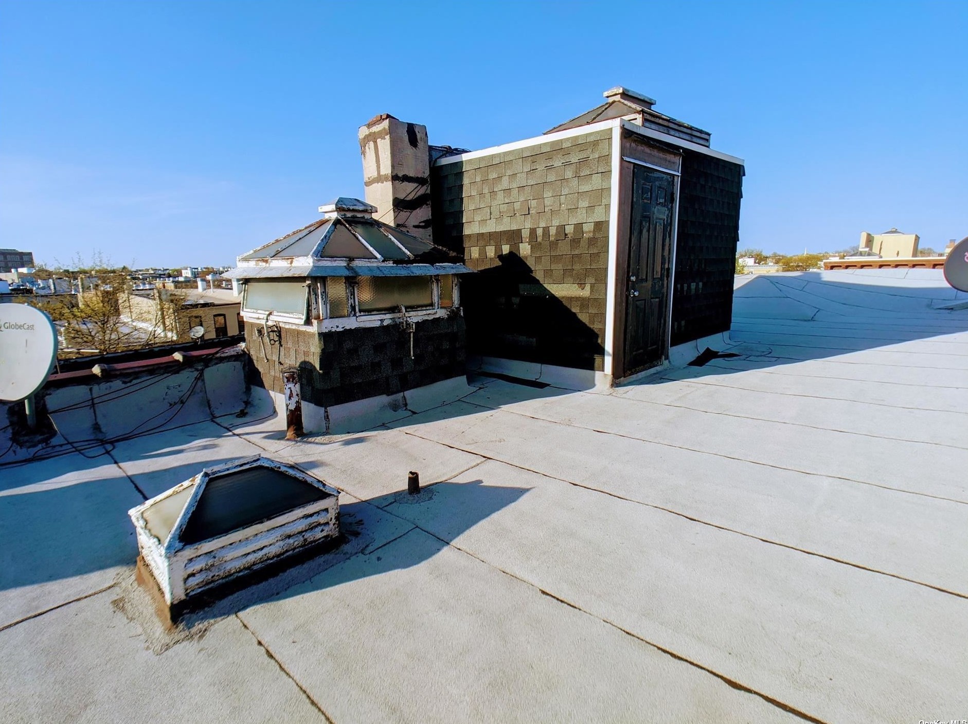 69-20 Frst Ave, Flushing NY exterior