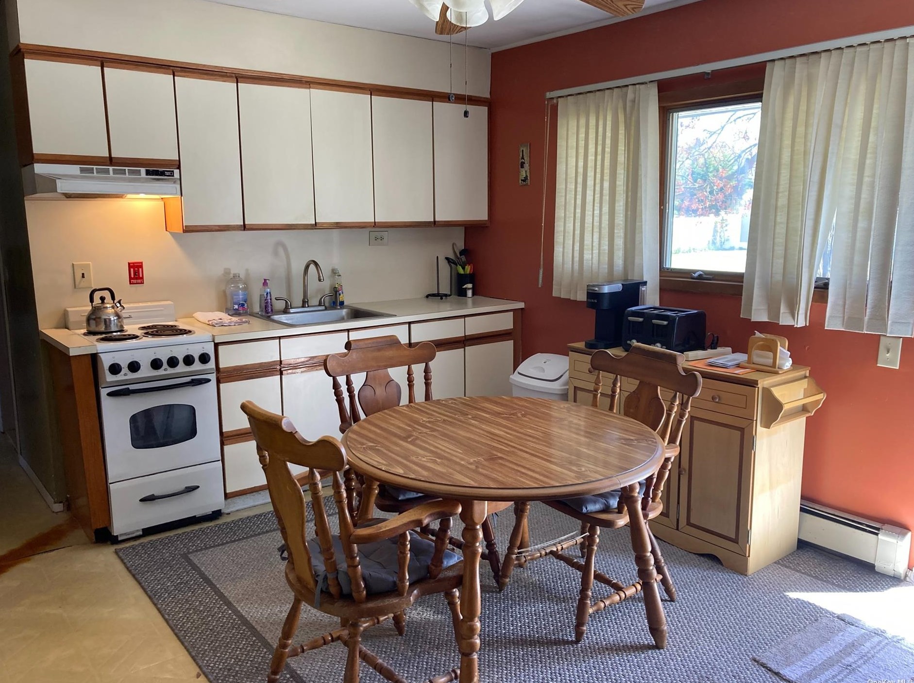 77 Red Maple Dr, Plainedge, NY 11756-5442