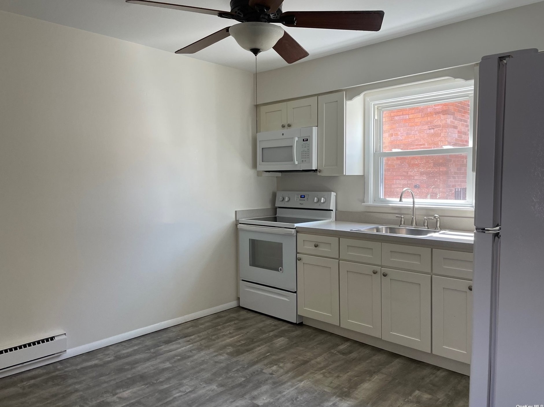 128-12 11th Ave, Flushing NY  11356-1724 exterior