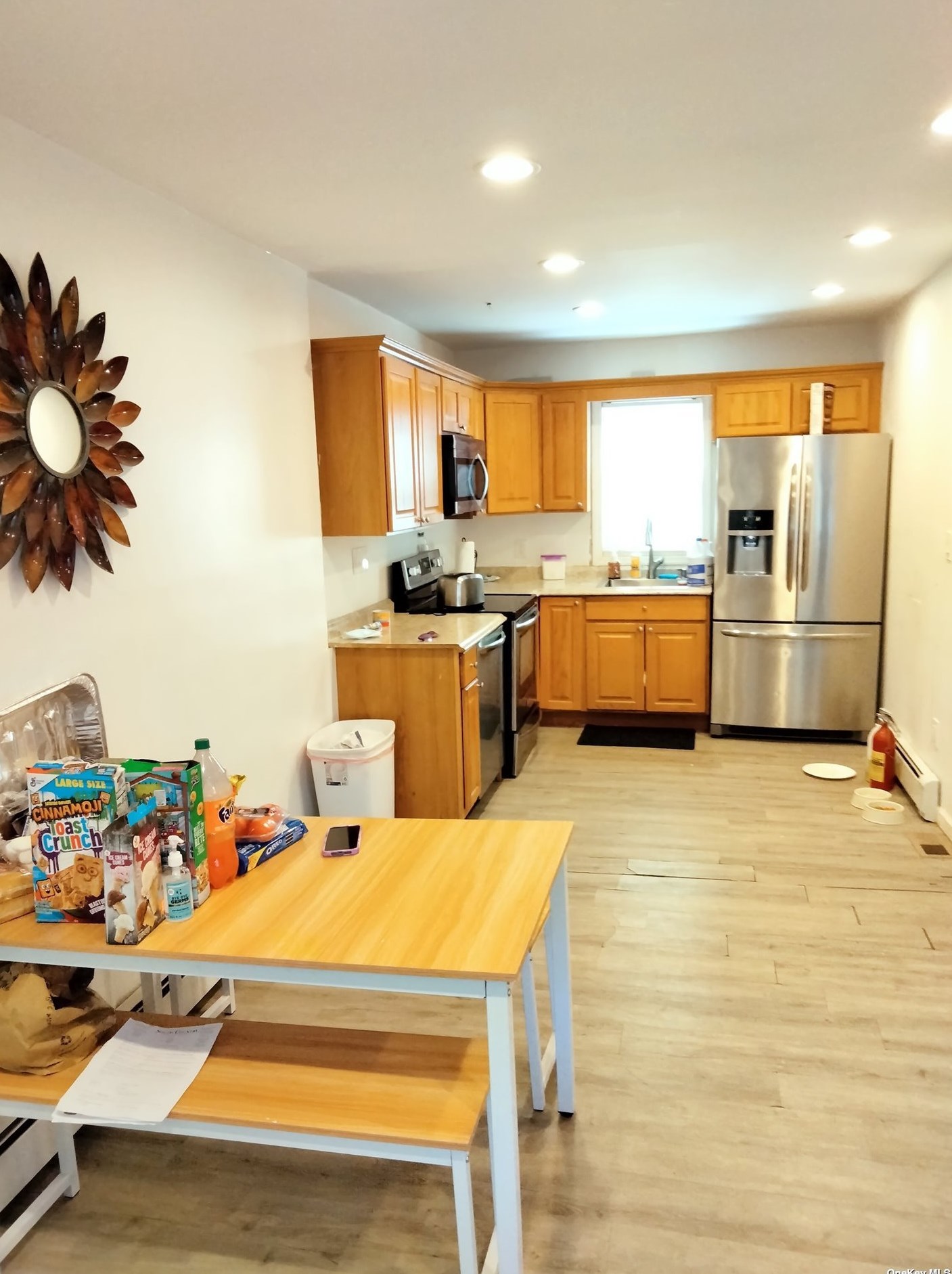 2527 Montauk Hwy, Brookhaven, NY 11719
