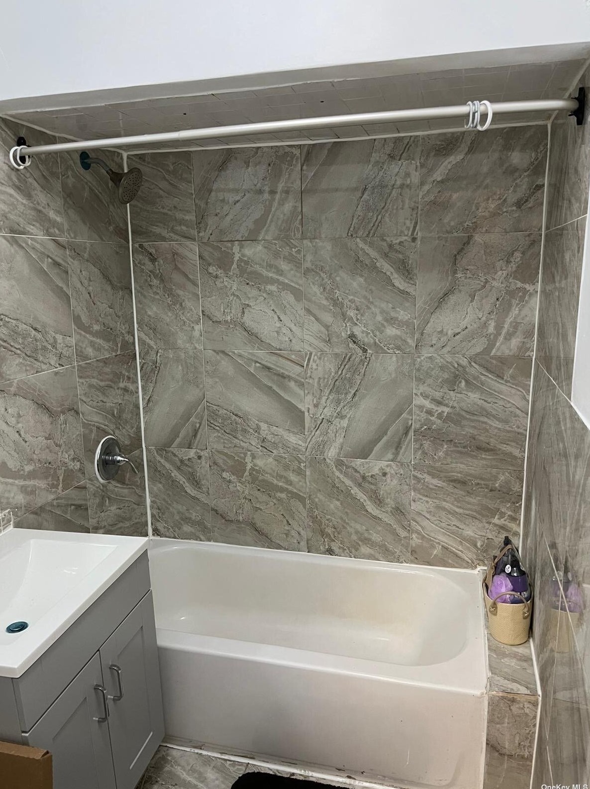 280 East 39 #1, Brooklyn, NY 11203