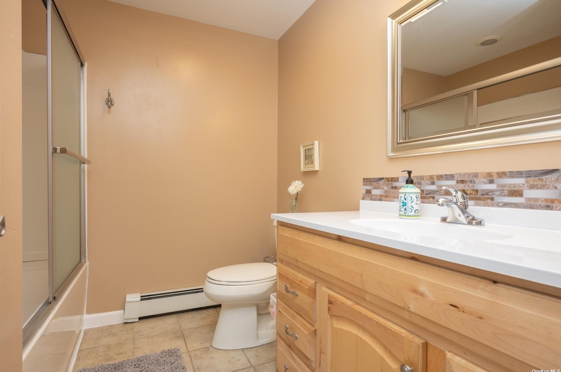 9 Wessel Ln, Gordon Heights NY  11763-3510 exterior