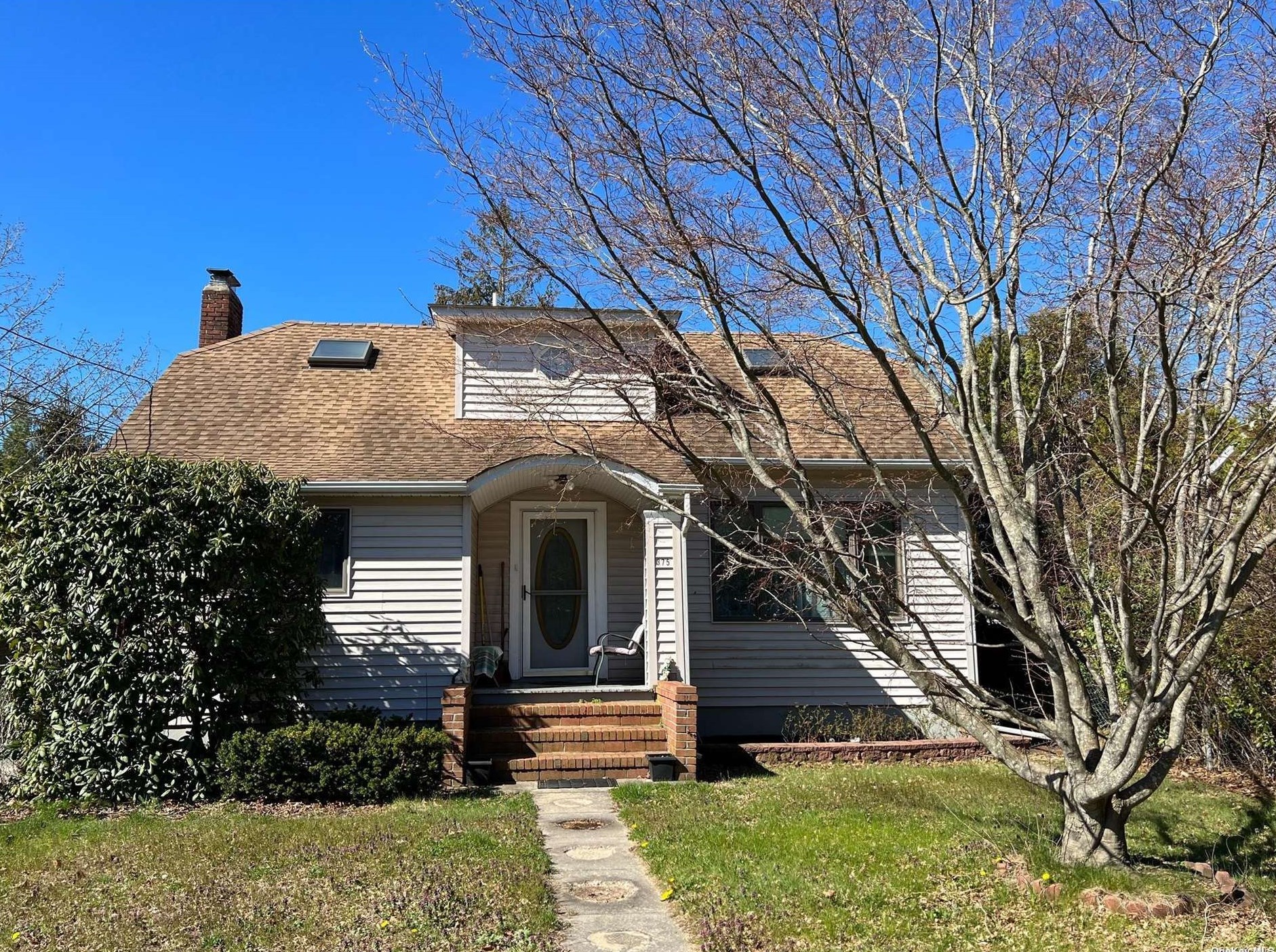 375 Fishel Ave, Northampton, NY 11901