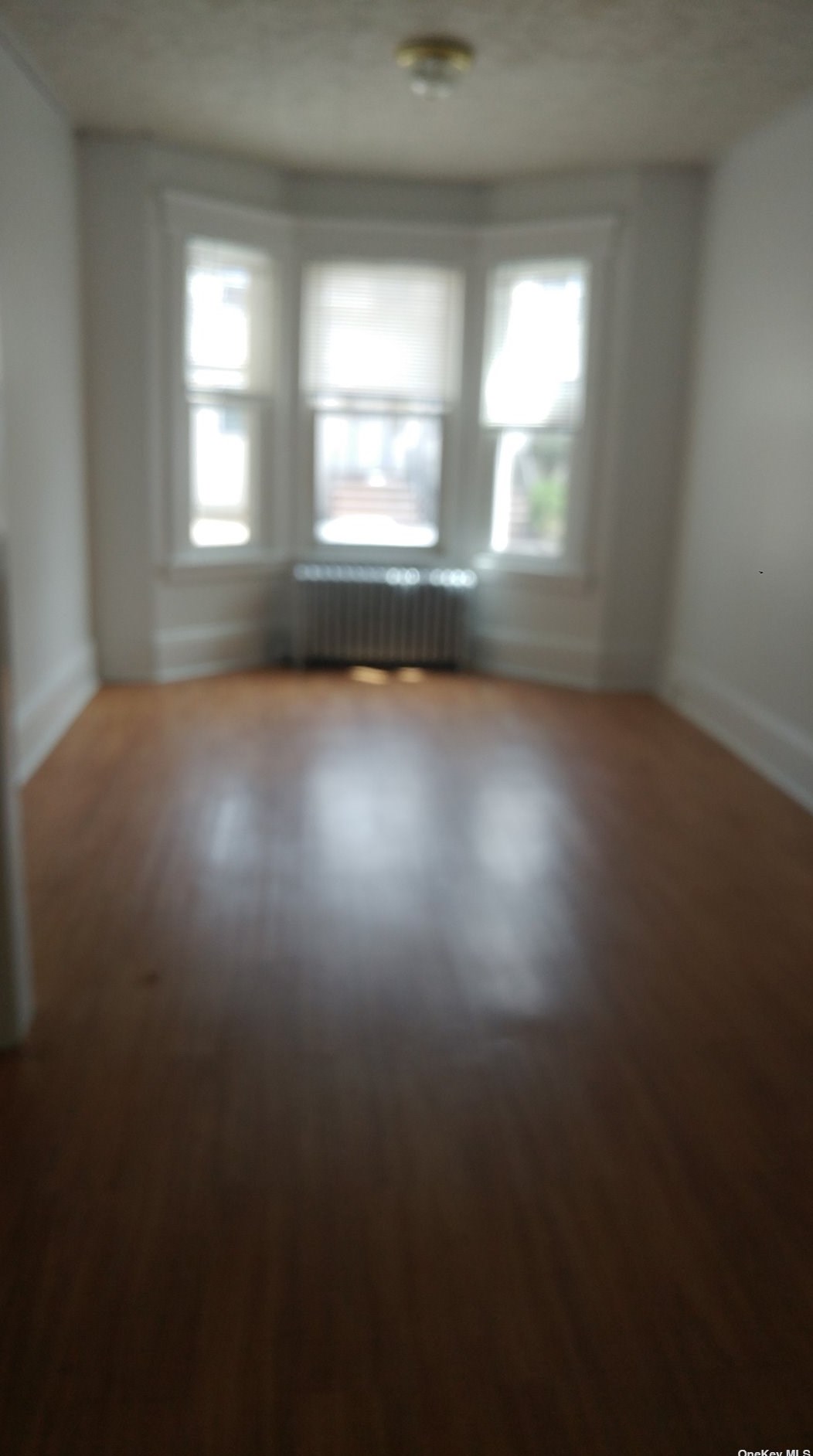 89-24 87th St, Jamaica, NY 11421