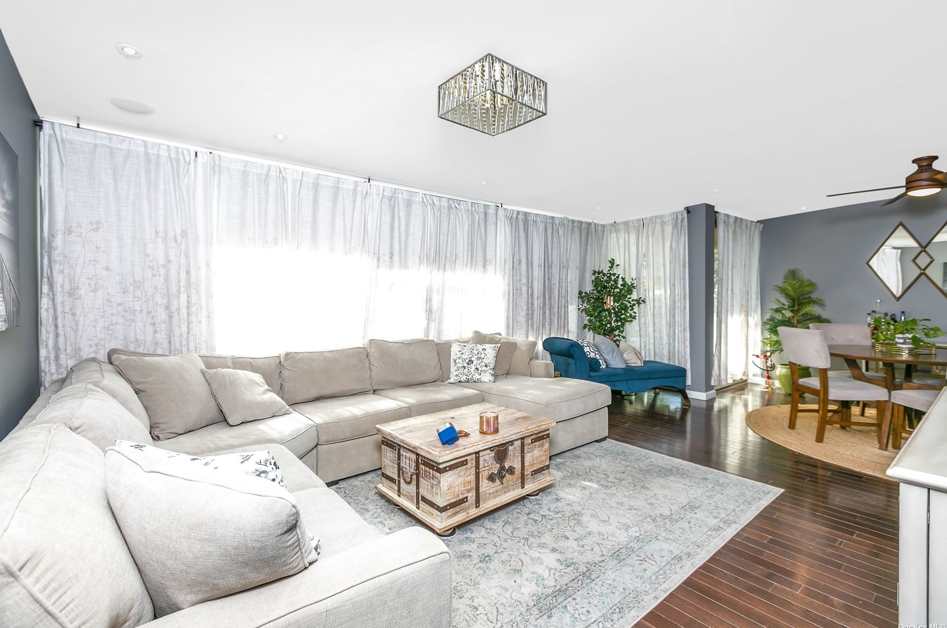 166-25 12th Ave, Flushing, NY 11357-1549