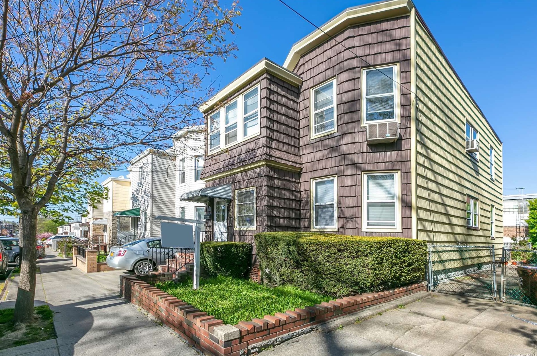 13 130th St, Flushing NY  11356-1315 exterior