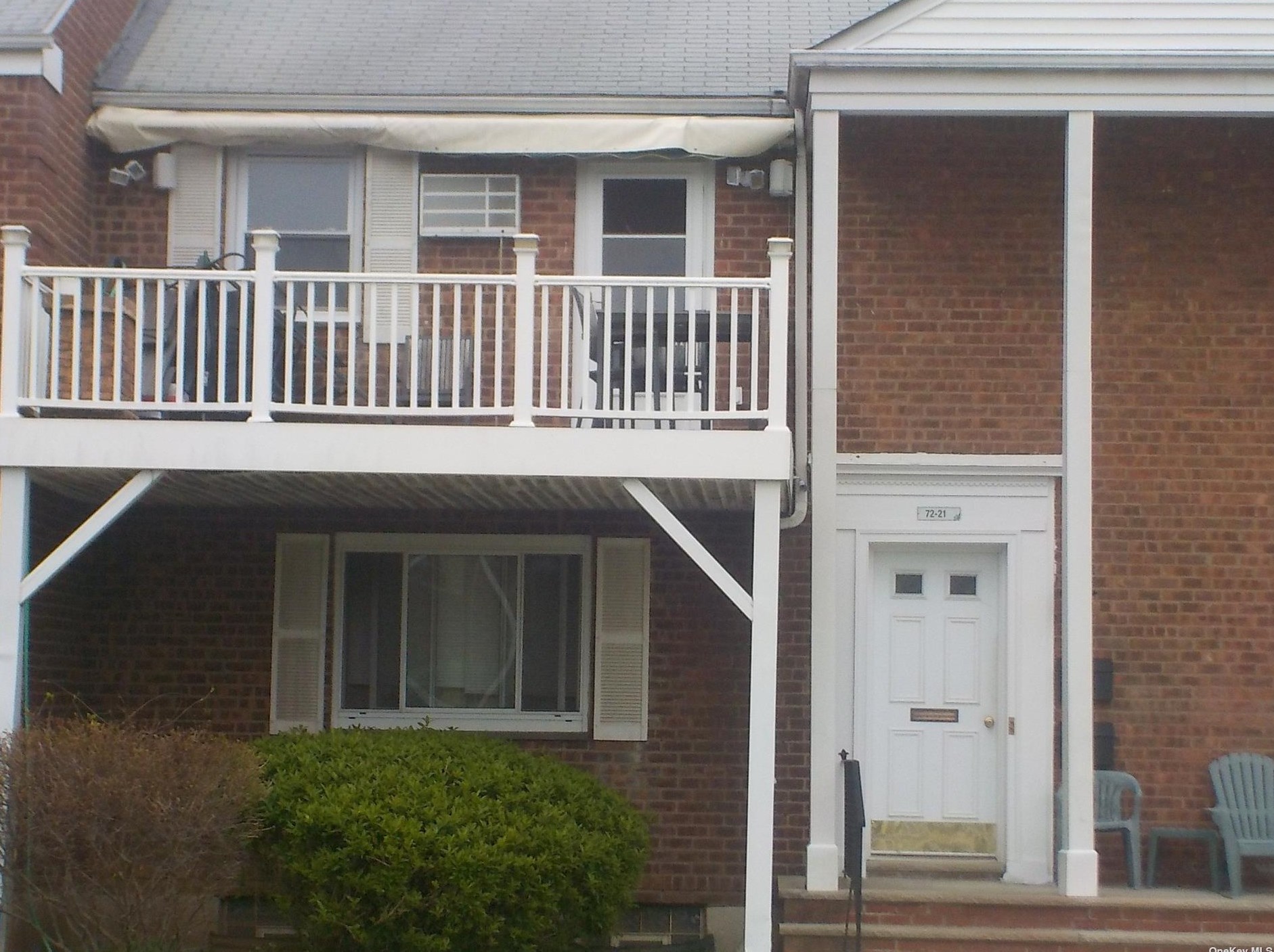 72-21 Little Neck Pkwy #2nd Fl, Floral Park, NY 11004