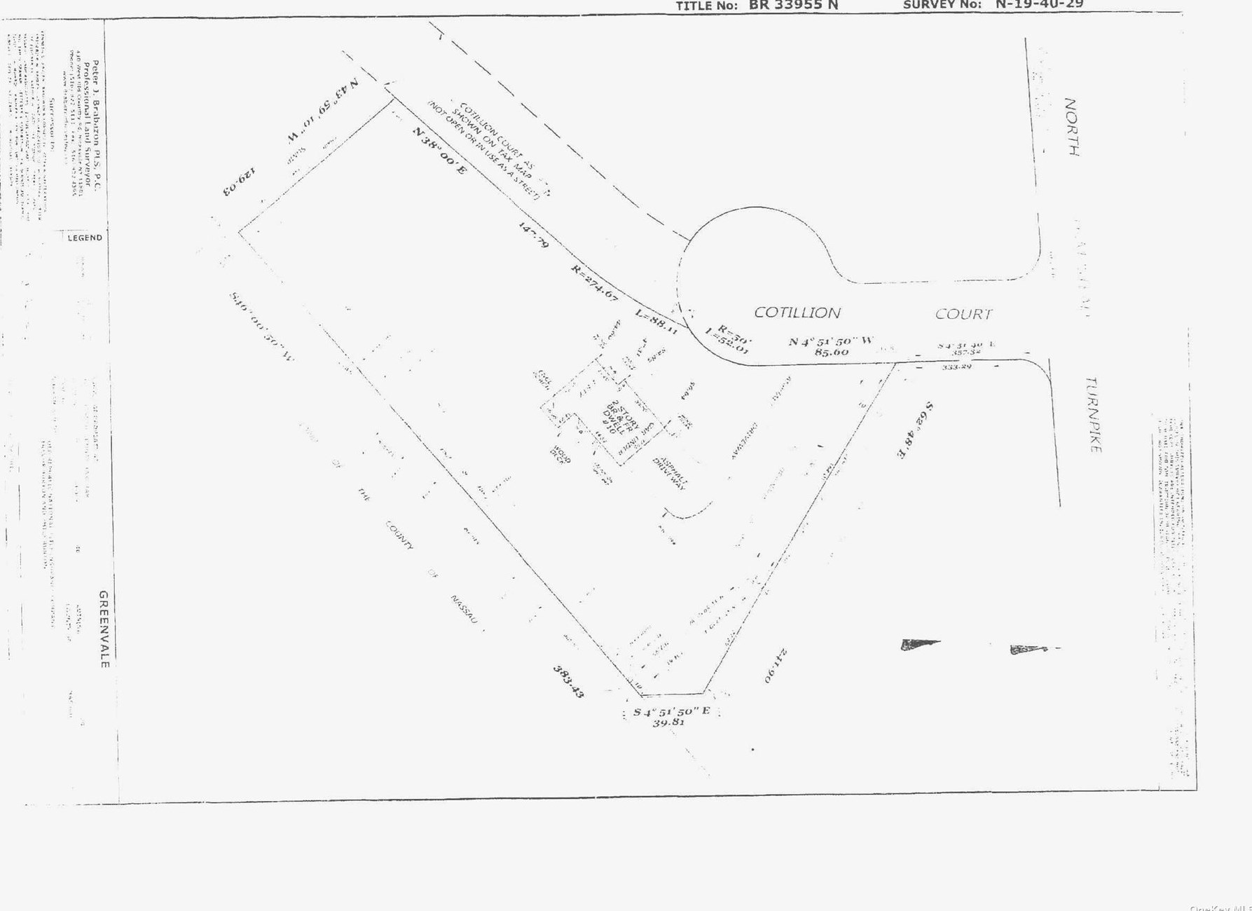 10 Cotillion Ct, East Hills, NY 11548-1311