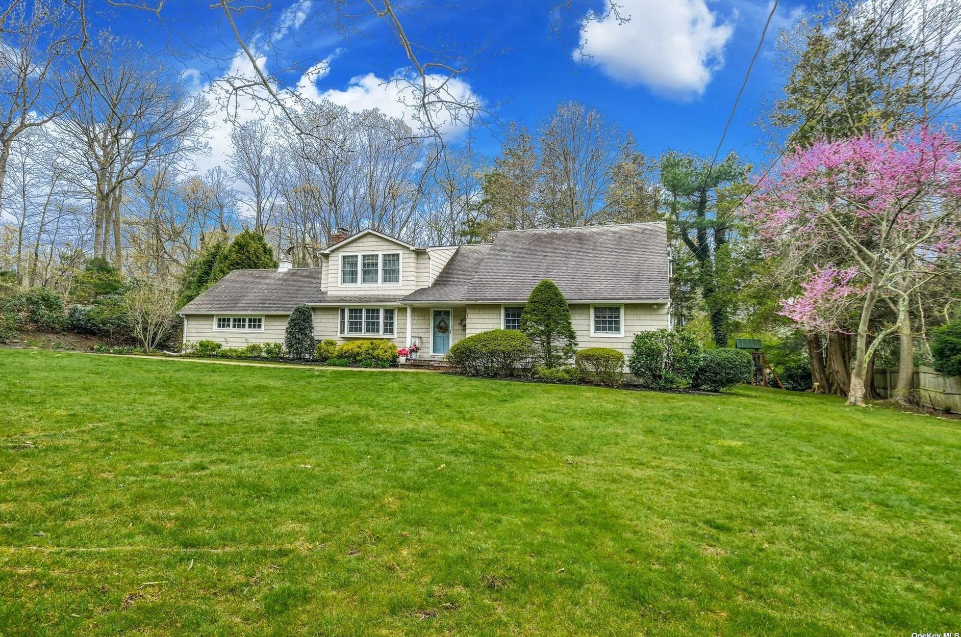 10 Brandy Rd, Cold Spring Harbor, NY 11724-2400