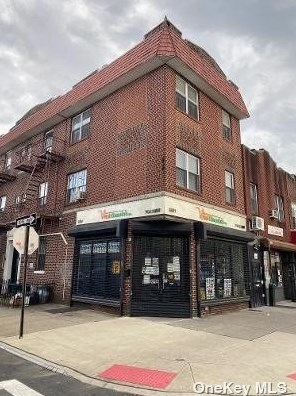 6601 20th Ave, Brooklyn, NY 11204-3903
