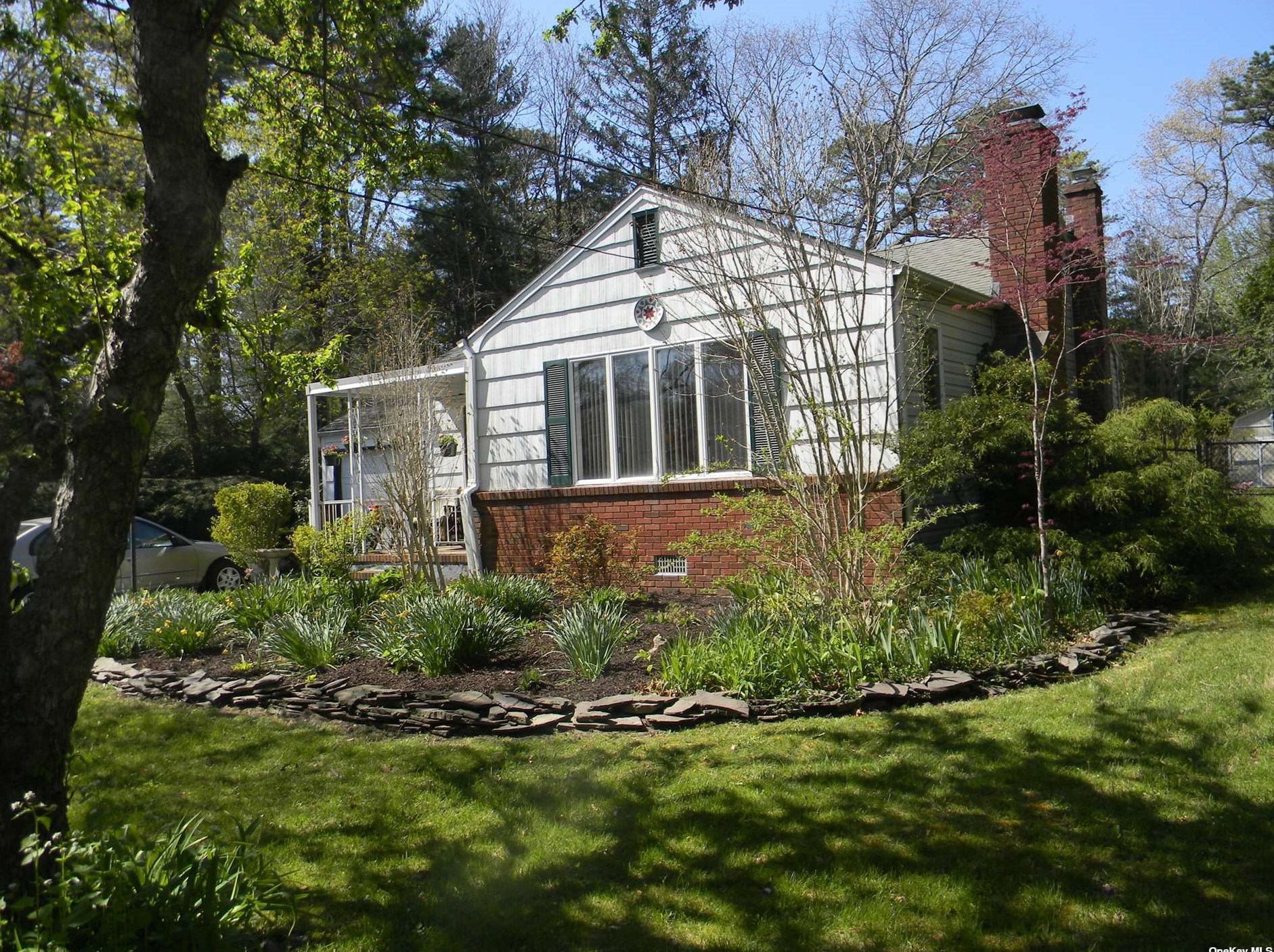 151 Gerard Rd, Yaphank, NY 11980-9778