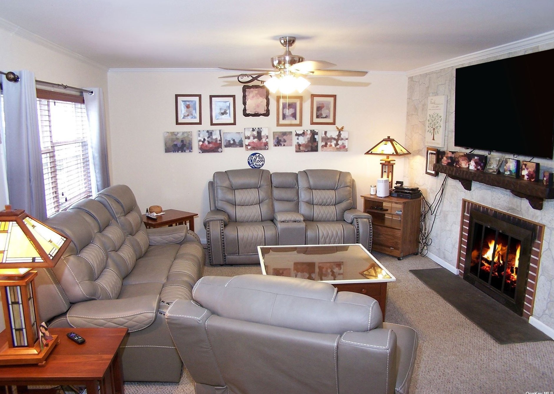 103 Franklin Ave, Lynbrook, NY 11563-3924